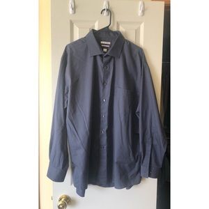 VanHeusen Button Down